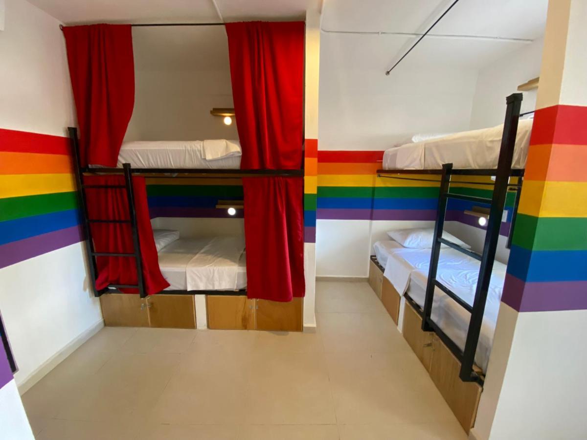 Why Not Rooftop Party Hostel Плая дел Кармен Екстериор снимка