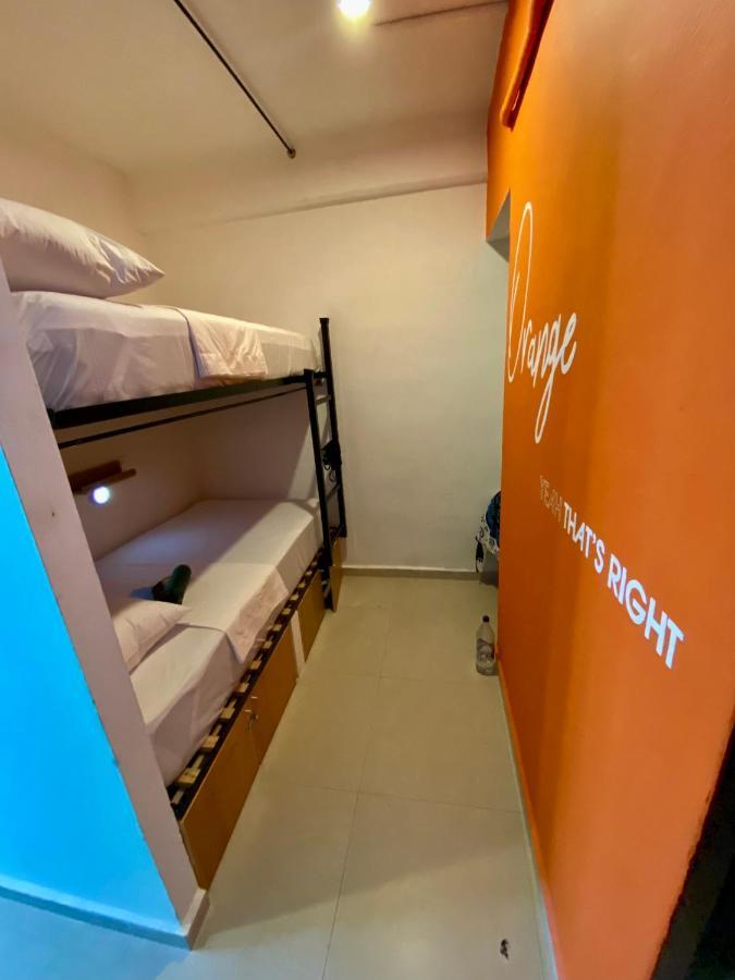Why Not Rooftop Party Hostel Плая дел Кармен Екстериор снимка