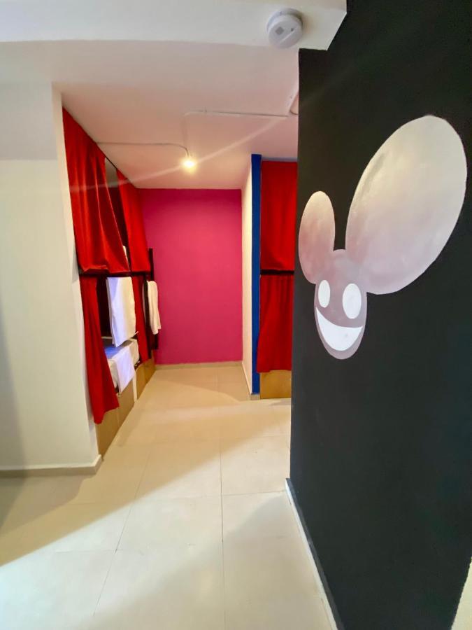 Why Not Rooftop Party Hostel Плая дел Кармен Екстериор снимка