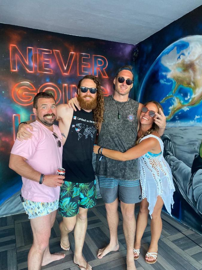 Why Not Rooftop Party Hostel Плая дел Кармен Екстериор снимка